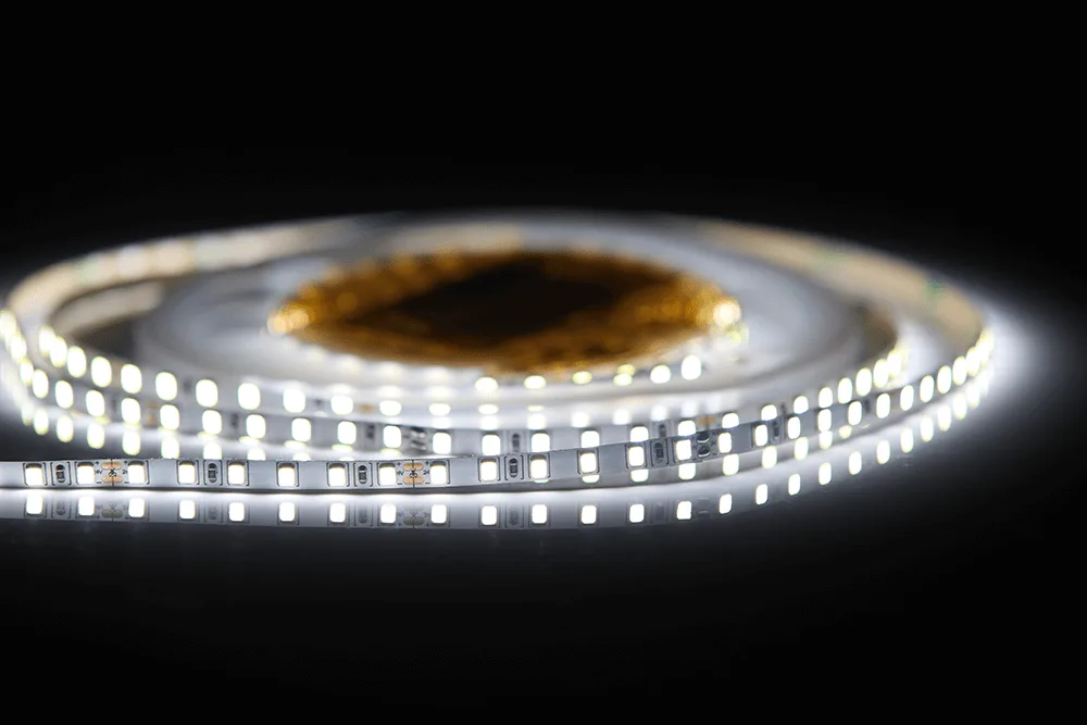 Лента светодиодная AQ LED-LINE 2835 120 LED/м 24V 9,6W/м 5 мм IP20 холодный белый 5 м